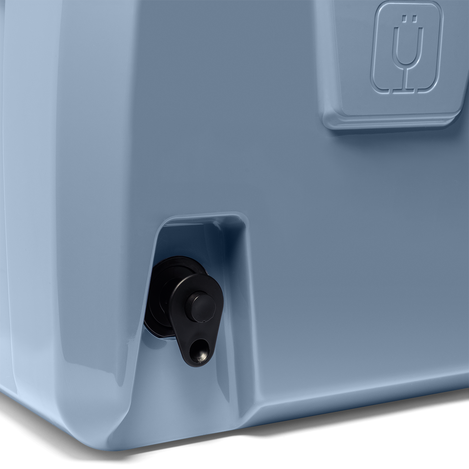brutank-20qt-l4 BruTank-20-Denim-Tap.png